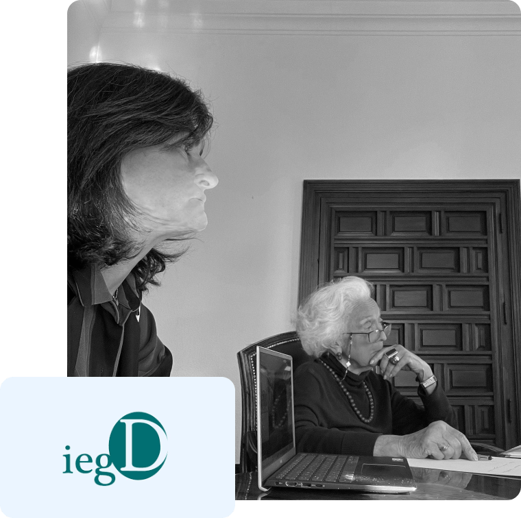 foto audith y logo iegD